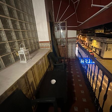 Готель Hostal Tarik Таріфа Екстер'єр фото